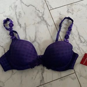 Women’s bra